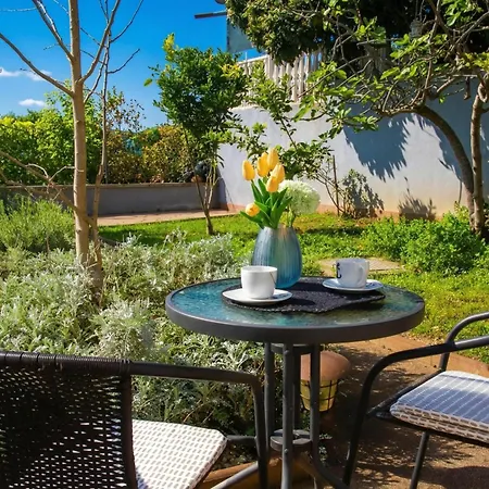 Akidado - Garden & Sea View - Happy Apartment *