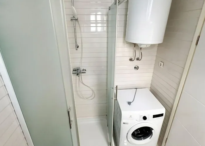 Akidado - Happy * Pula